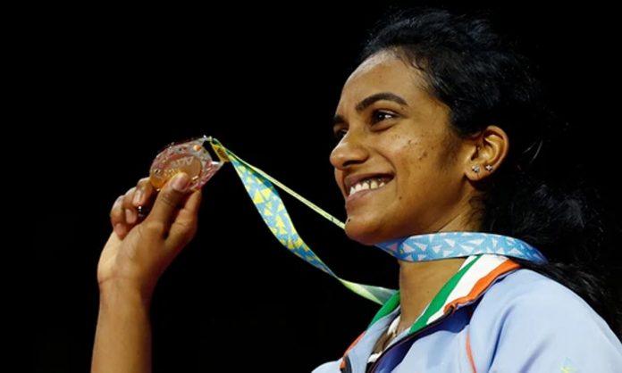 News 5 PV Sindhu wins elusive gold medal by beating Michelle Li