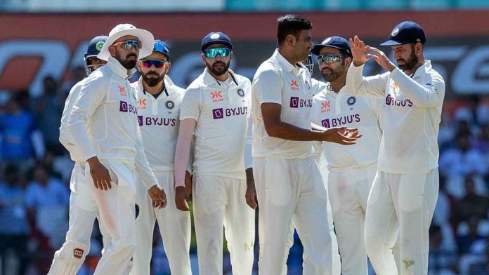Australia Tour of India 2023 2nd Test Todays Playing XI Pitch Report Injury Update