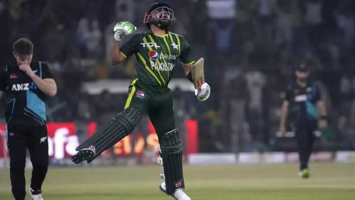 Babar Azam destroys Rohit Sharma and Virat Kohli's incredible T20 feat with a scorching century in the Pakistan vs New Zealand match