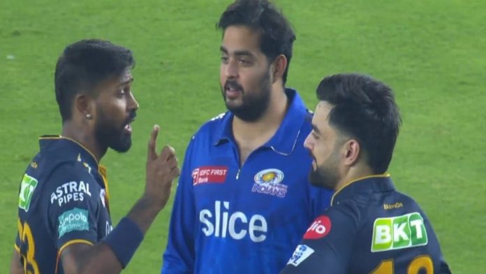 Hardik Pandya wandering with Aakash Ambani after the match between MI and GT