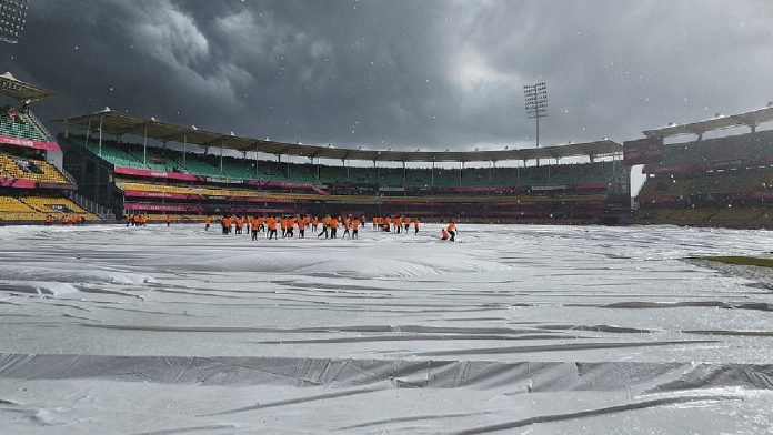 After the practise match between England and India for the World Cup was abondoned, the fans appear despondent