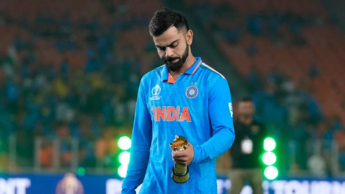 Former cricketer Murali Kartik backed the men in blue after losing to Australia in the final of the 2023 World Cup. On Sunday, India lost to Australia by six wickets at the Narendra Modi Stadium in Ahmedabad. He said that it has been tough for him to comprehend the fact that the Men in Blue failed to win the World Cup despite dominating in their first 10 matches. Kartik took to Twitter and wrote, “It’s taken a while to accept that this team could lose in this edition of the WC. But many congratulations, firstly to Australia; clearly, there's a handbook and journal distributed everywhere in Australia on how to win competitions, which is a huge shoutout to our boys for the brand of cricket that they played.” He further added, 