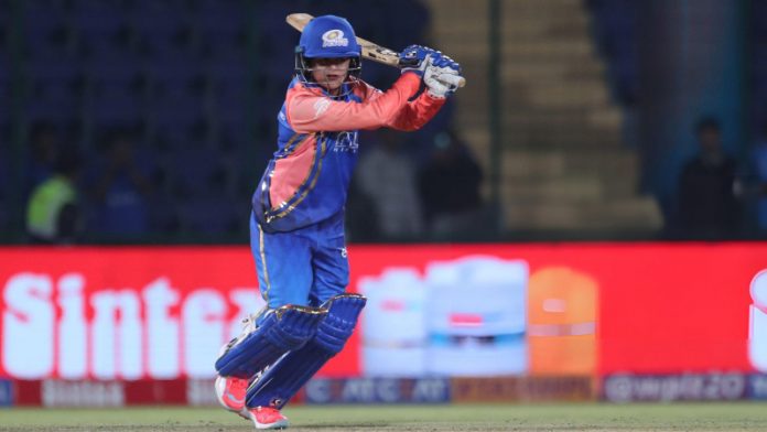 Mumbai Indians Women defeat Gujarat Giants by 7 wickets