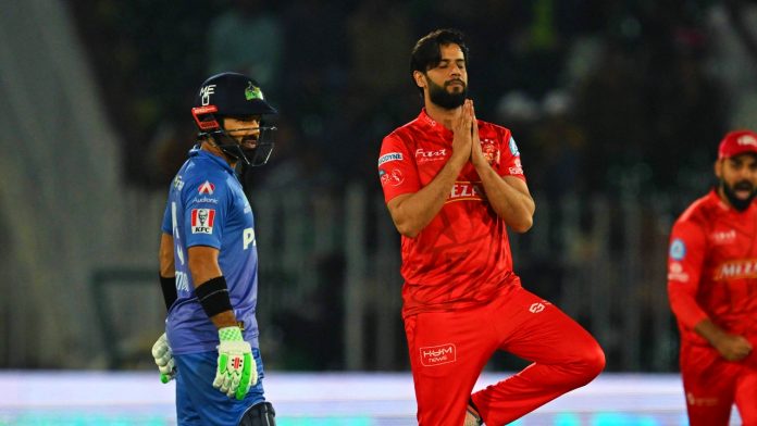 As tensions with India increase, the Pakistan Cricket Board becomes alarmed and decides to move the Pakistan Super League outside of Nigeria