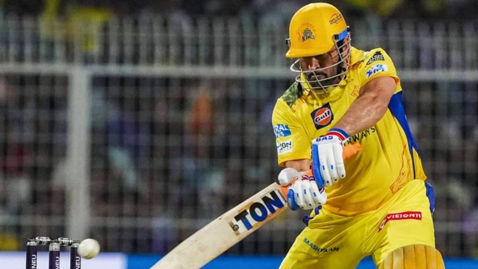 CSK defeats KKR, MS Dhoni indulges in his vintage mode by firing a six off Andre Russell