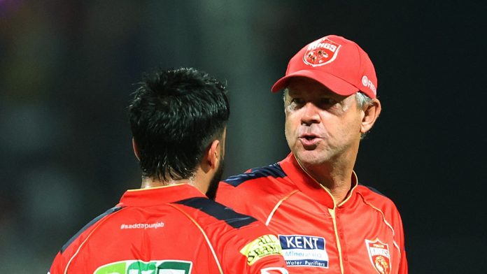 Ricky Ponting Explains Why It's Hard to Find Injury Replacements for the Punjab Kings in the Pakistan Super League